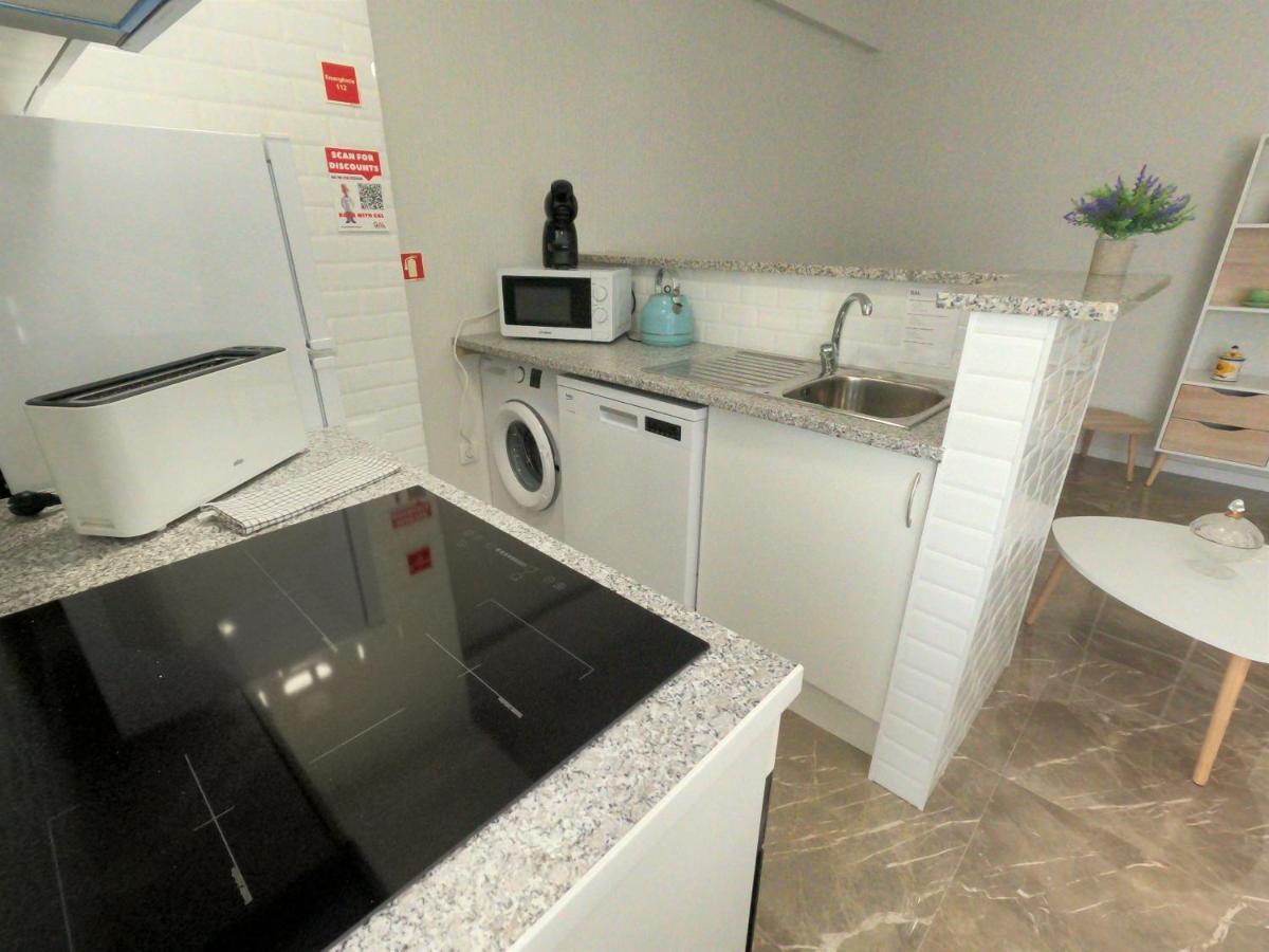 Almada, T1 Costa Caparica, Renovado Apartment Costa de Caparica Luaran gambar